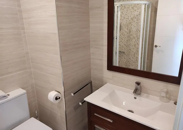 In First Line Apto. 10-9