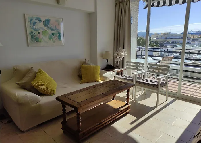 In First Line Apto. 10-9 Marbella