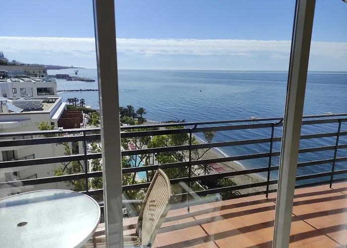 In First Line Apto. 10-9 Marbella