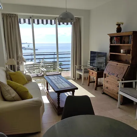 Appartement In First Line Apto. 10-9 *